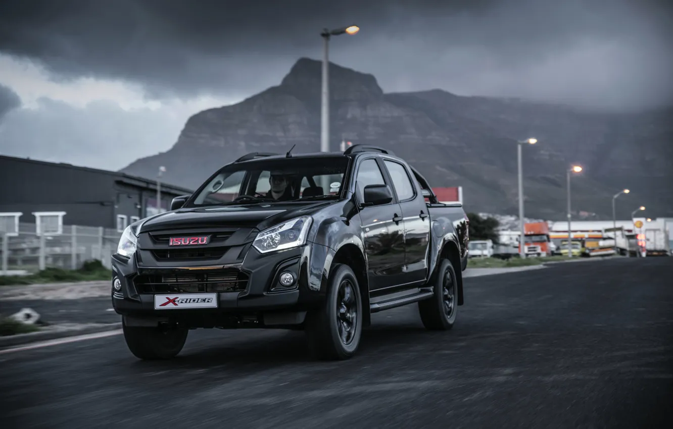 Фото обои асфальт, чёрный, пикап, Isuzu, D-Max, 2019, X-Rider Black