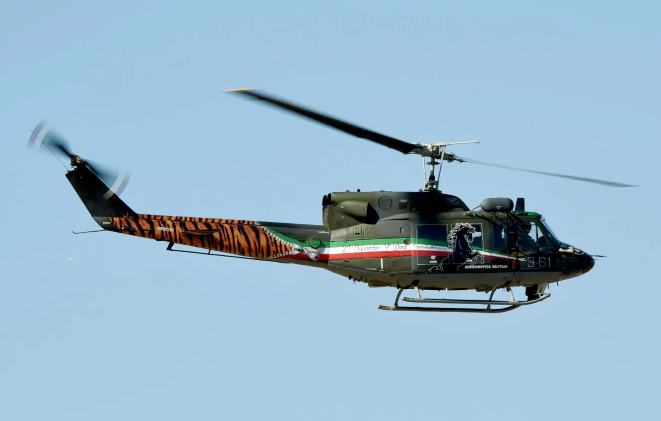 Фото обои полёт, вертолёт, многоцелевой, Bell 212