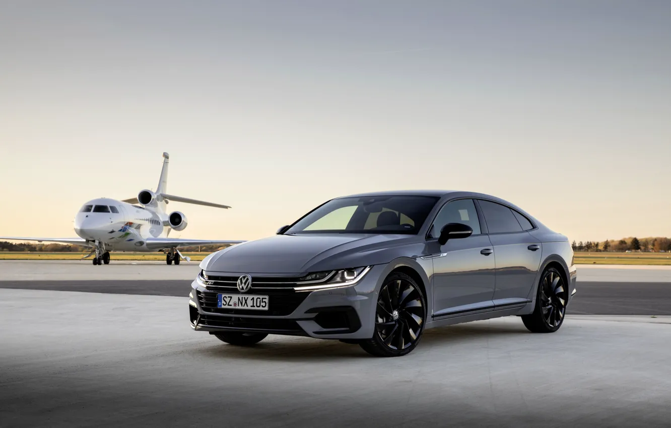 Фото обои серый, купе, Volkswagen, самолёт, лифтбэк, 2020, Arteon, 4Motion