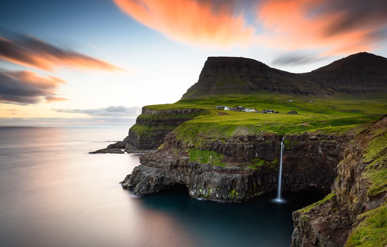 Фото обои море, горы, скалы, водопад, поселок, Фарерские острова
