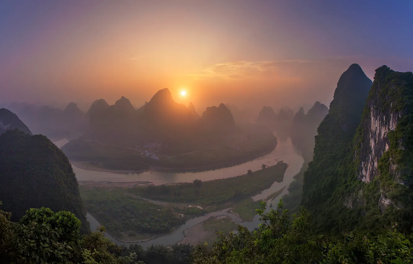 Фото обои солнце, закат, река, Китай, дымка, Гуйлинь