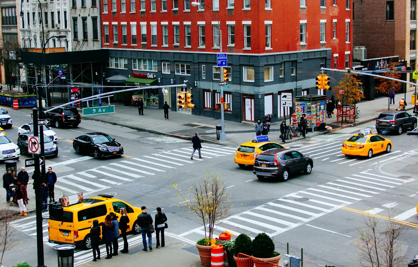 Фото обои дорога, город, движение, улица, здание, трафик, перекресток, такси
