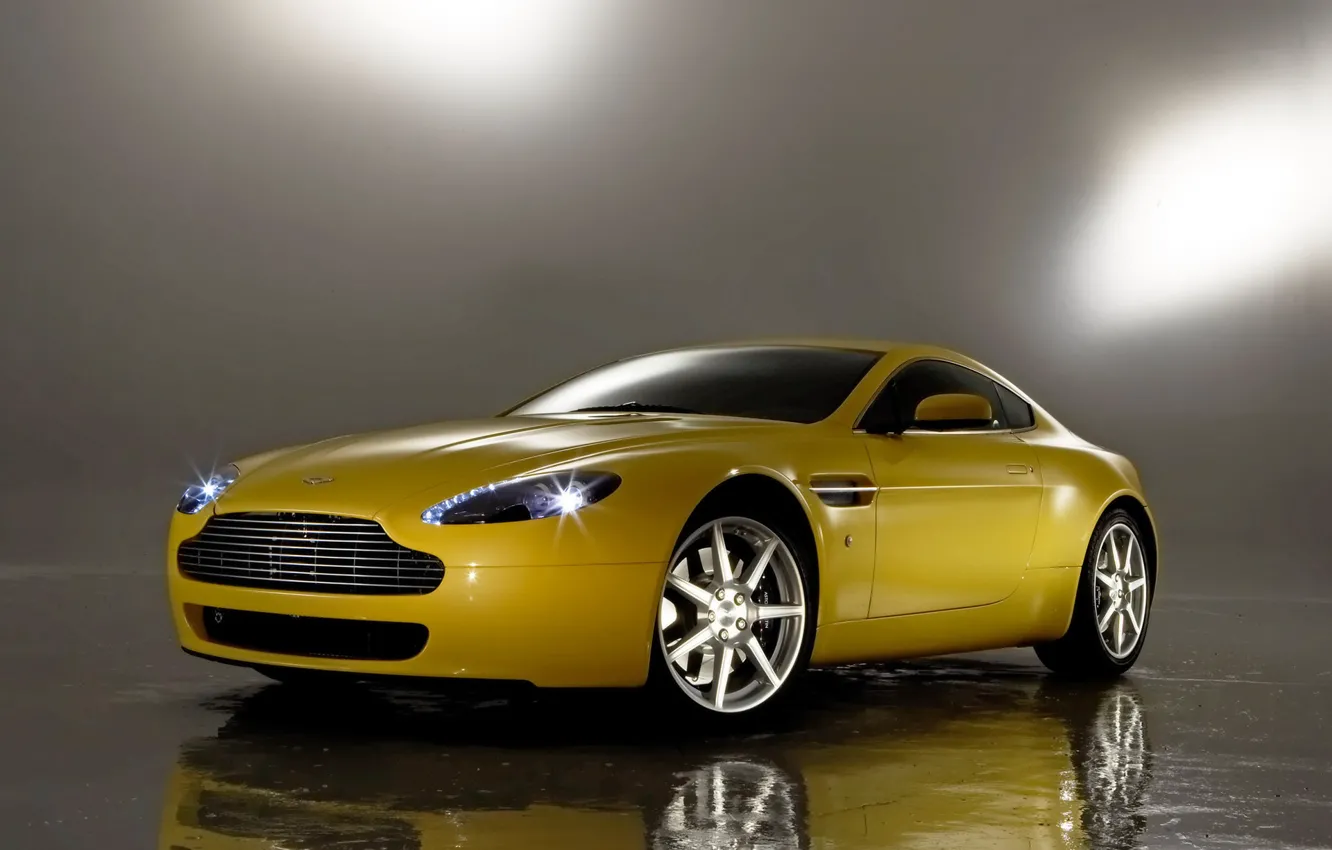 Фото обои авто, отражение, Aston Martin, Vantage