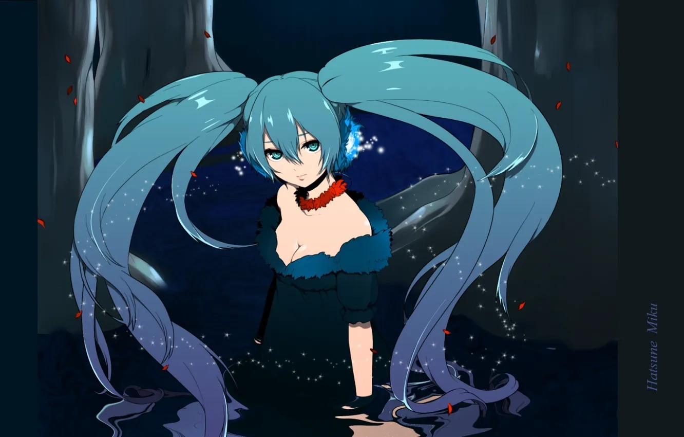 Фото обои темный фон, декольте, мех, vocaloid, Hatsune Miku, голубые волосы, в воде, челка