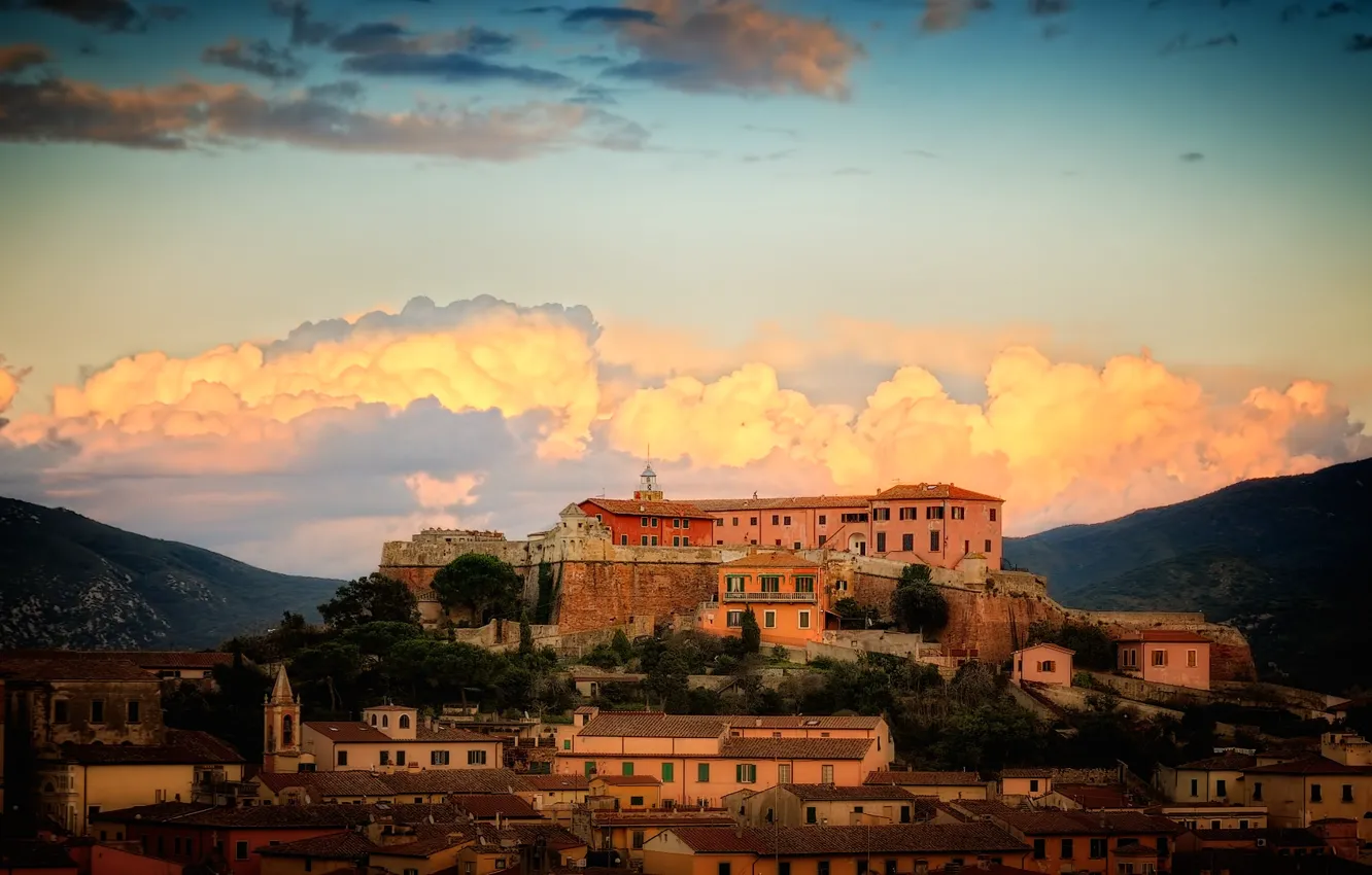 Фото обои горы, город, Portoferraio