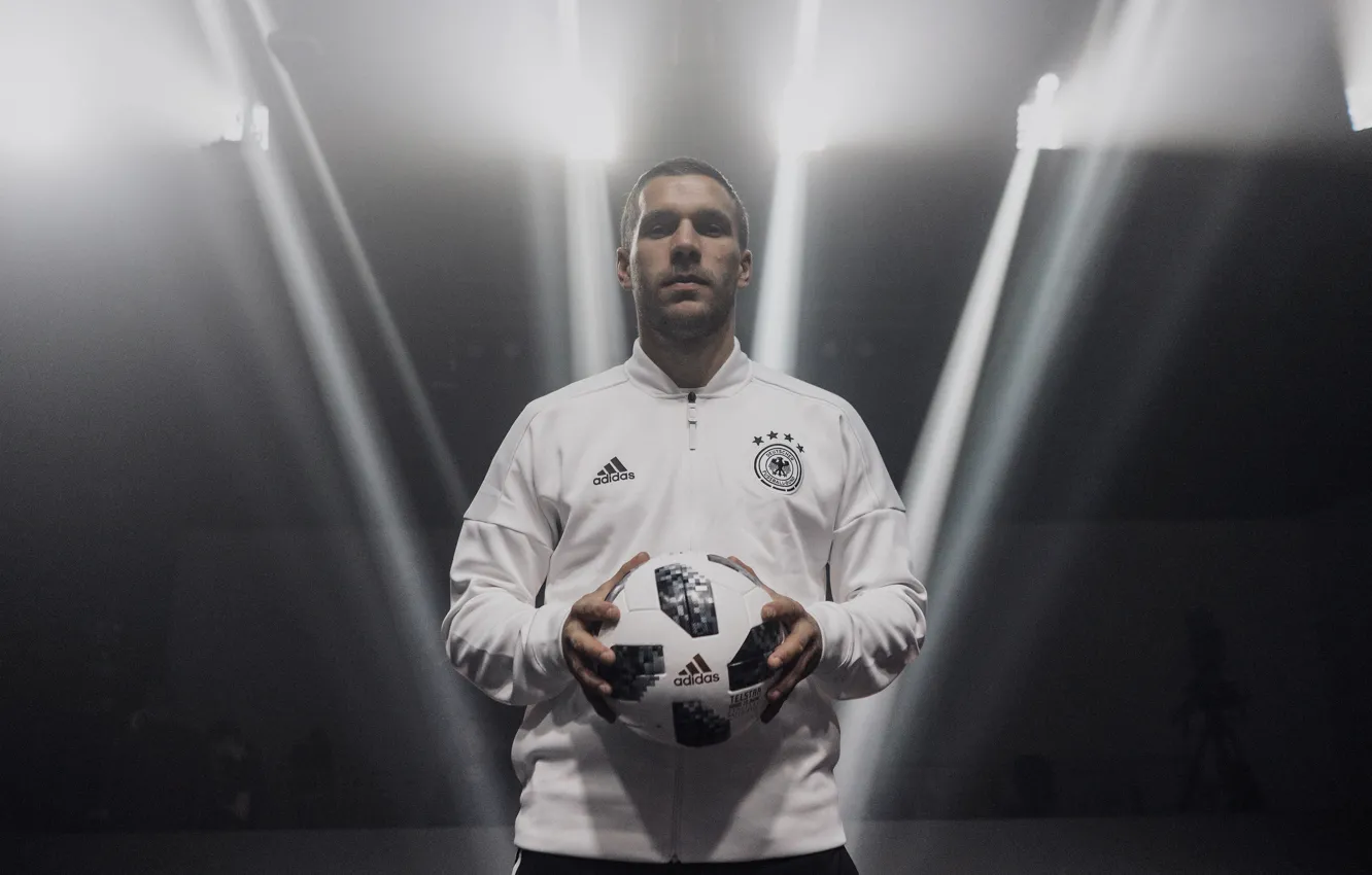 Фото обои Мяч, Германия, Спорт, Футбол, Adidas, Лукас Подольски, ФИФА, FIFA
