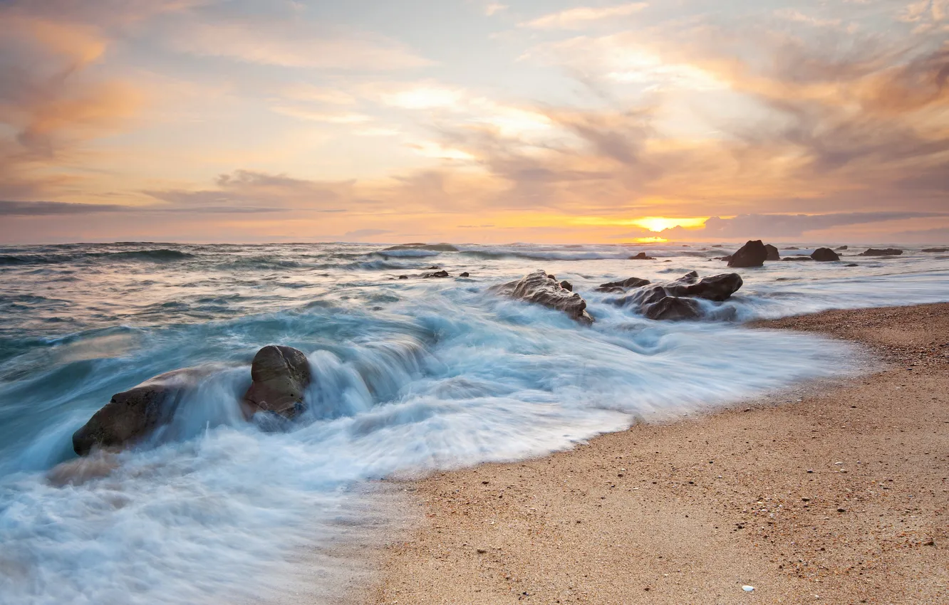Фото обои песок, море, камни, рассвет, берег, Portugal, Figueira Da Foz