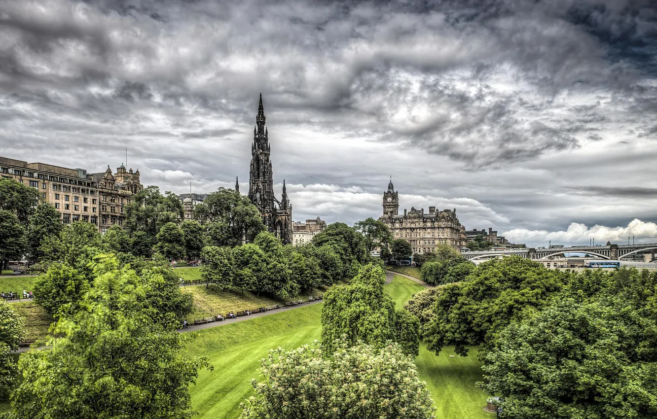Фото обои небо, деревья, мост, HDR, дома, Шотландия, Эдинбург