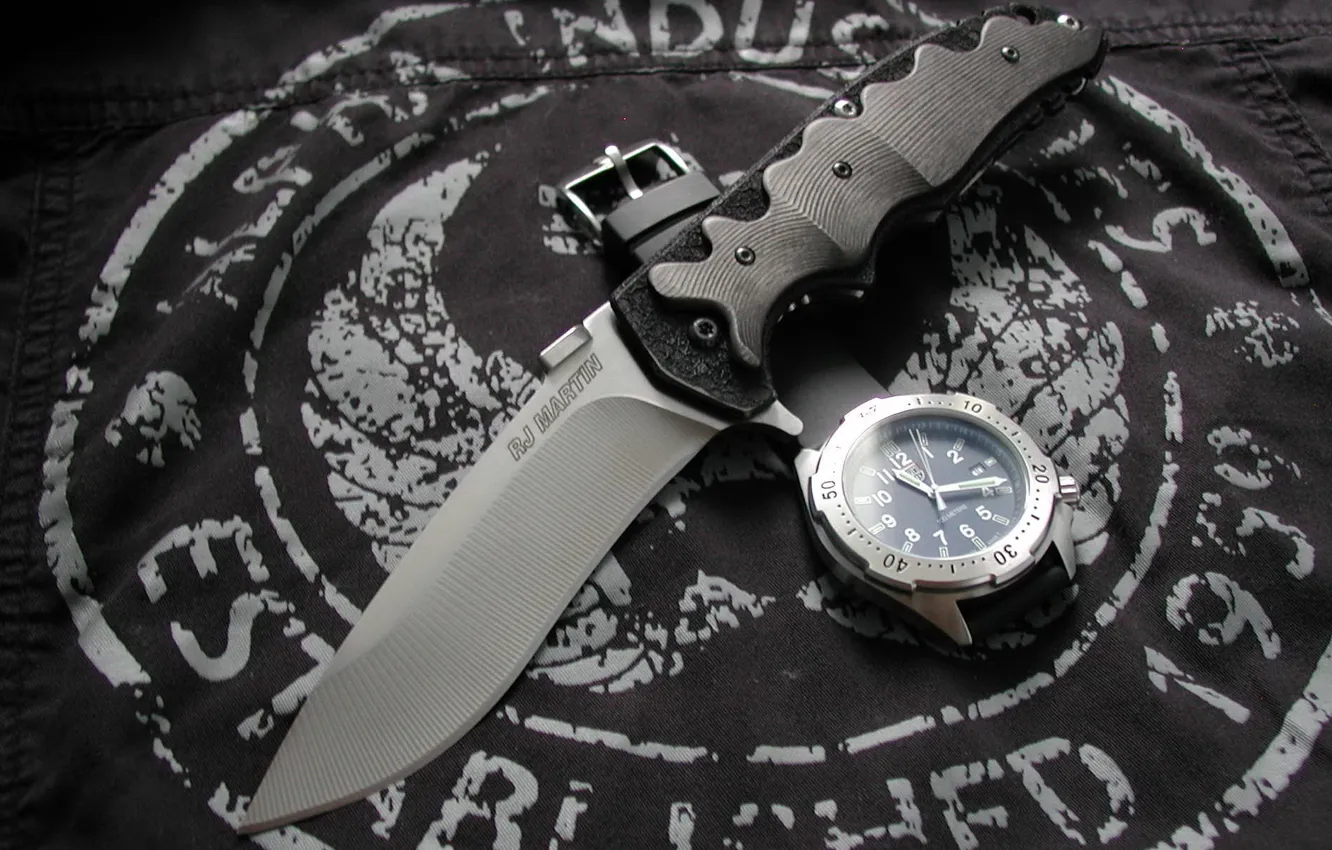 Фото обои часы, нож, ткань, Knives & Wristwatch