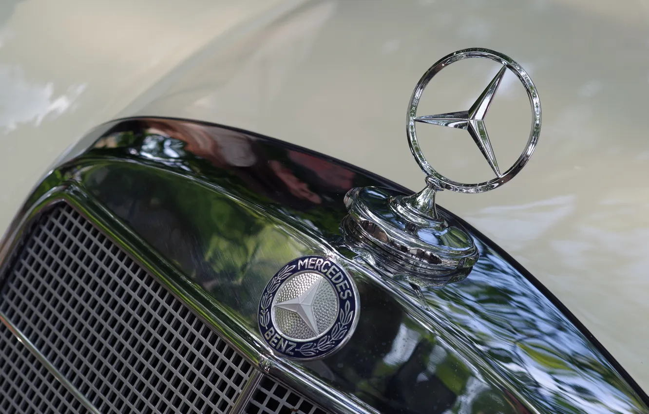 Фото обои значок, Mercedes-Benz, капот, бренд
