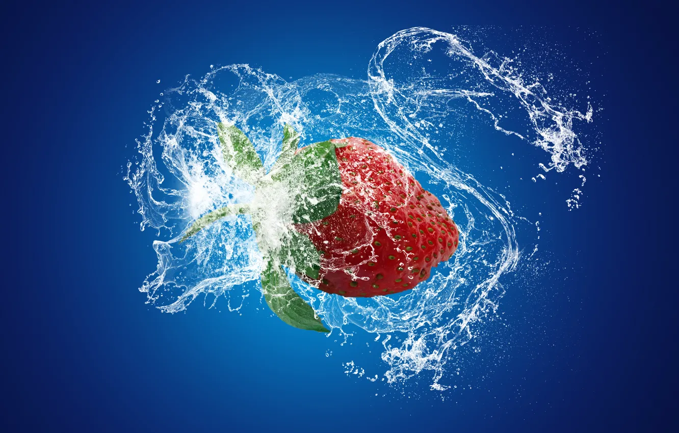 Фото обои вода, брызги, фон, клубника, ягода
