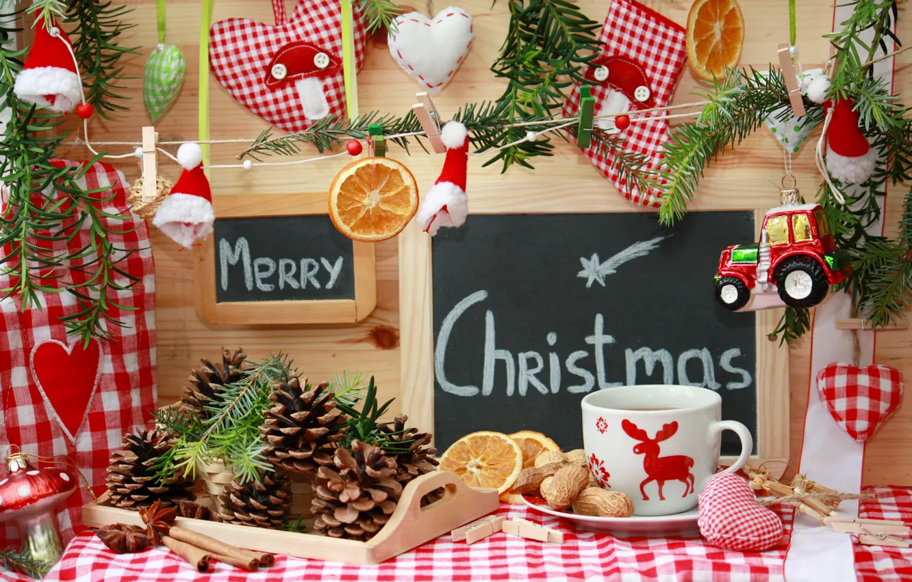 Фото обои праздник, игрушки, Рождество, чашка, декорации, Christmas, шишки, пряности