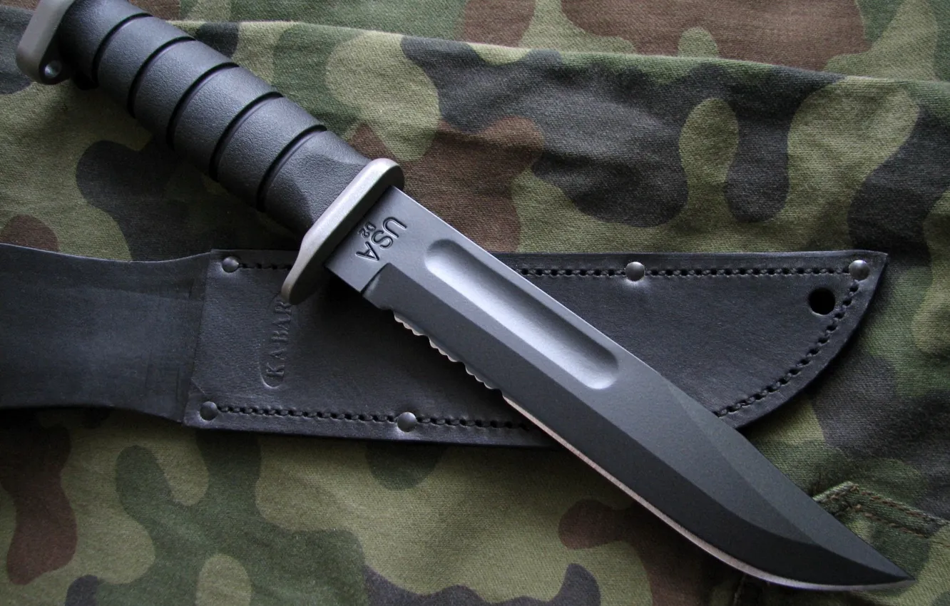Фото обои нож, военный, чехол, холодное оружие