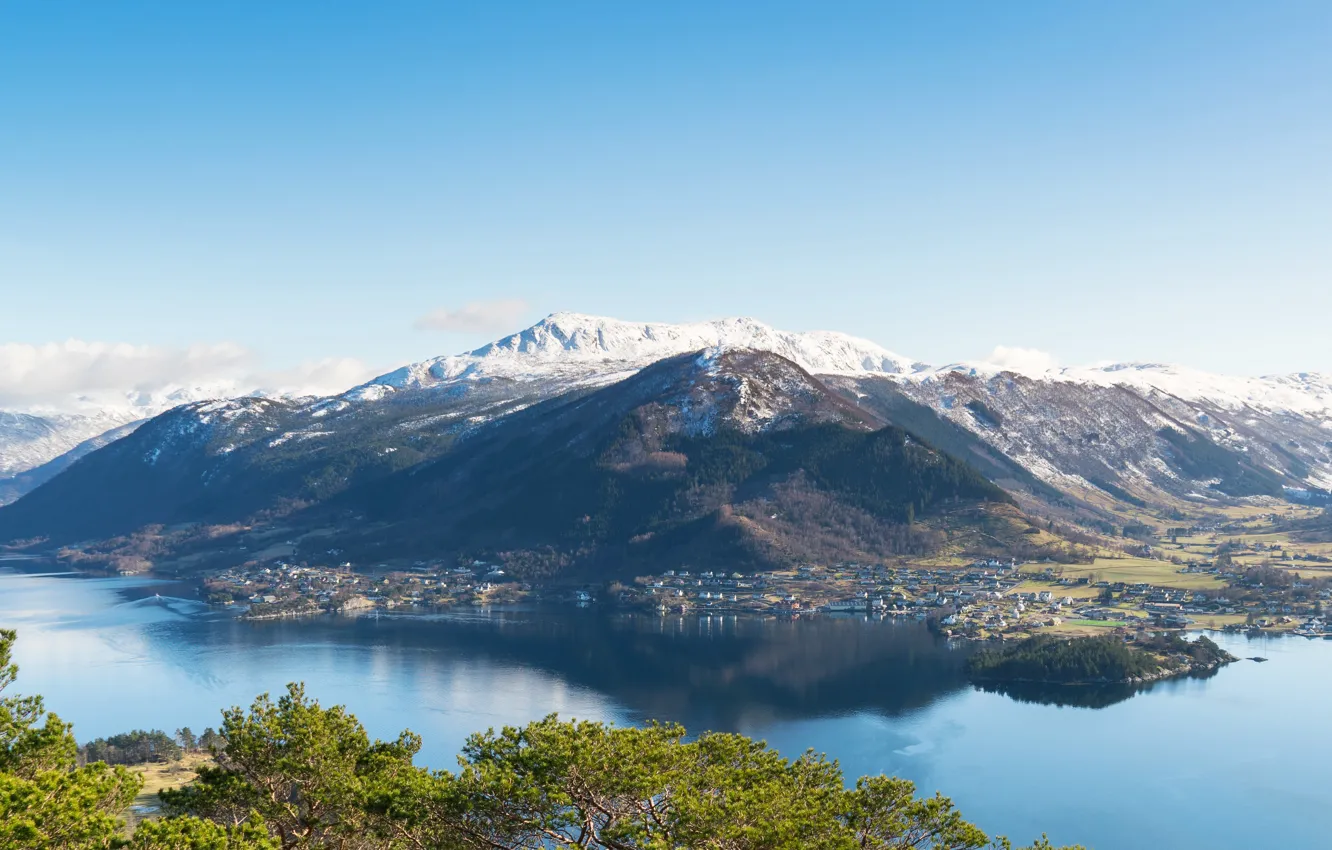 Фото обои деревья, горы, берег, дома, Норвегия, панорама, залив, Uskedal