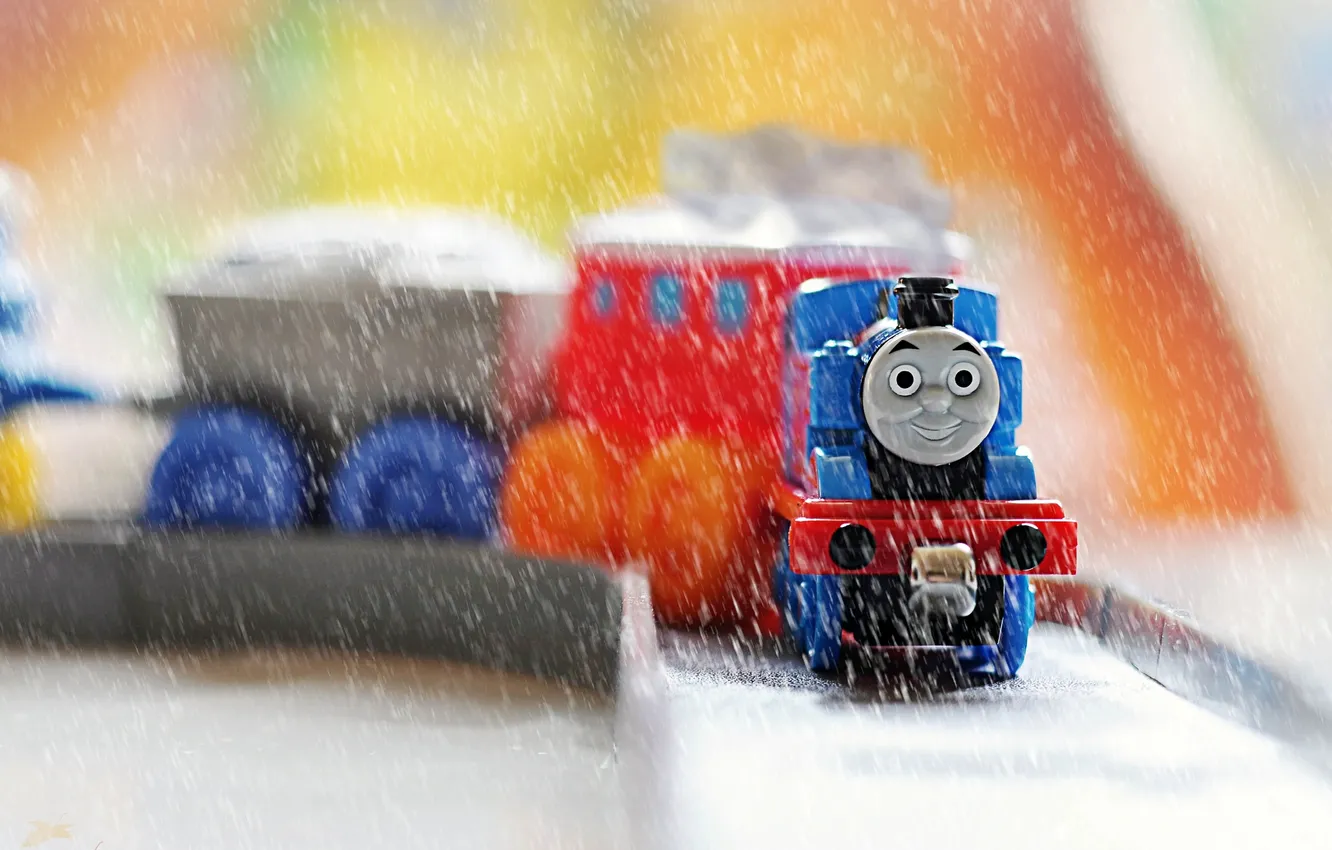 Фото обои дождь, игрушка, поезд
