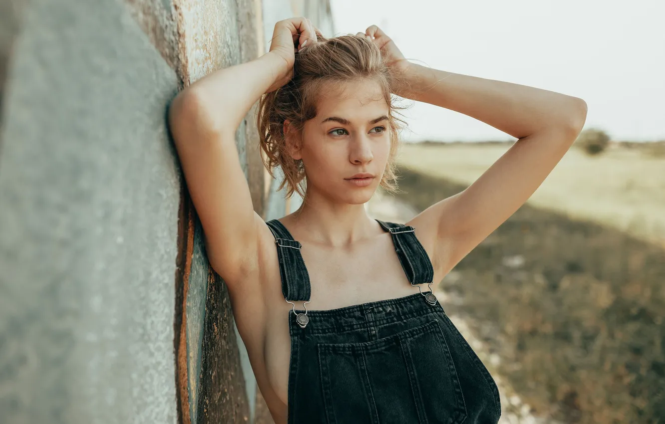 Фото обои девушка, модель, блондинка, комбинезон, Roosso alex, Ксения Гусарь