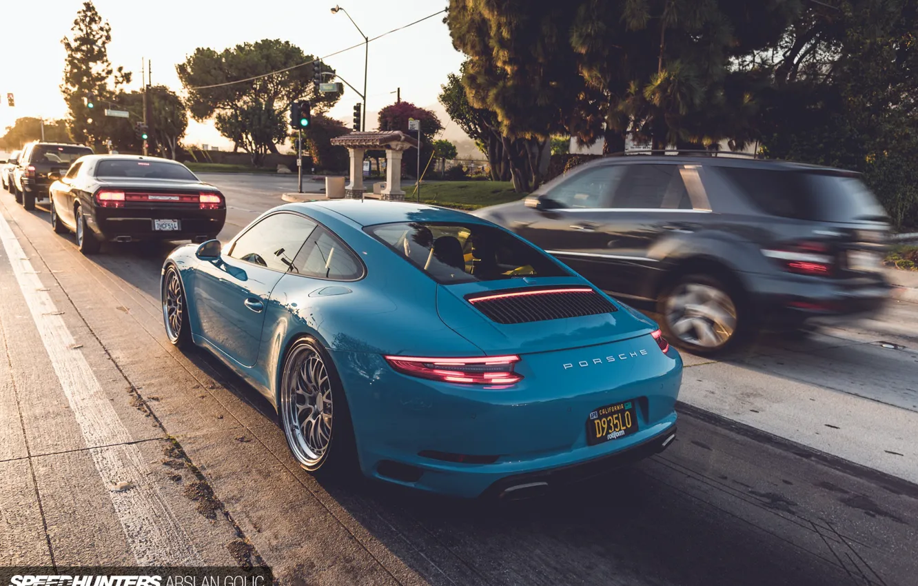 Фото обои дорога, машины, город, голубой, 911, Porsche