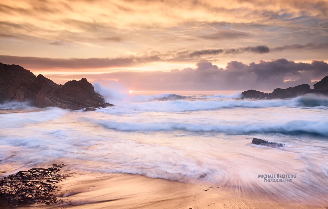 Фото обои море, волны, скалы, рассвет, Ирландия, Michael Breitung