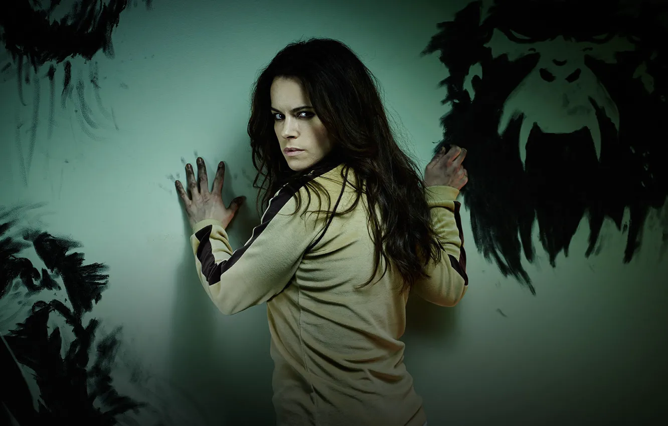 Фото обои TV series, SyFy, Twelve Monkeys, Jennifer Goines, Emily Hampshire, 12 monkeys