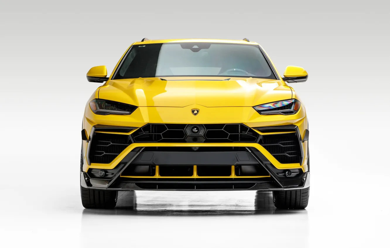Фото обои Lamborghini, Front, Yellow, SUV, Urus, VAG