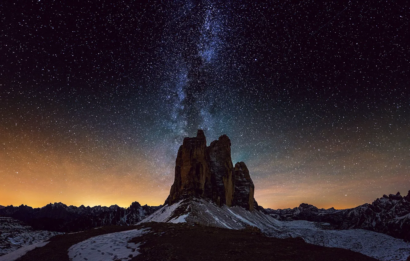 Фото обои космос, звезды, свет, горы, горизонт, загадка, Млечный Путь