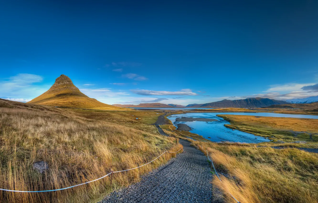 Фото обои Mountain, Landscapes, Iceland, Kirkjufel Valley