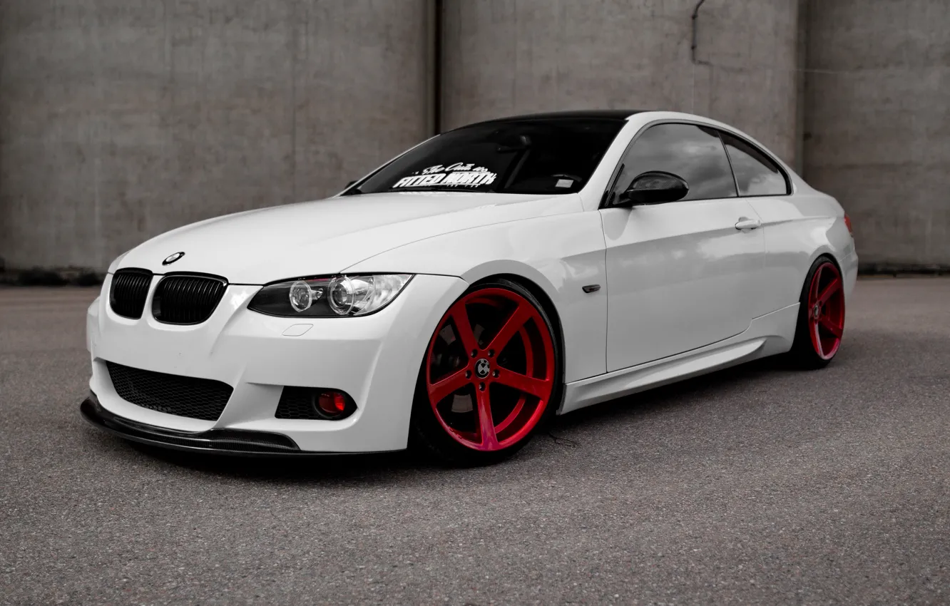 Фото обои BMW, Red, White, E92, Wheels