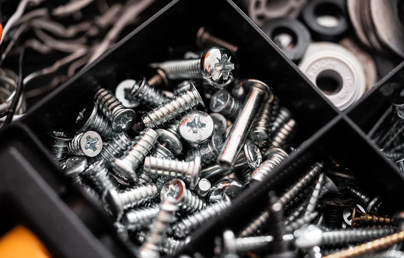 Фото обои metal, screws, Plastic box