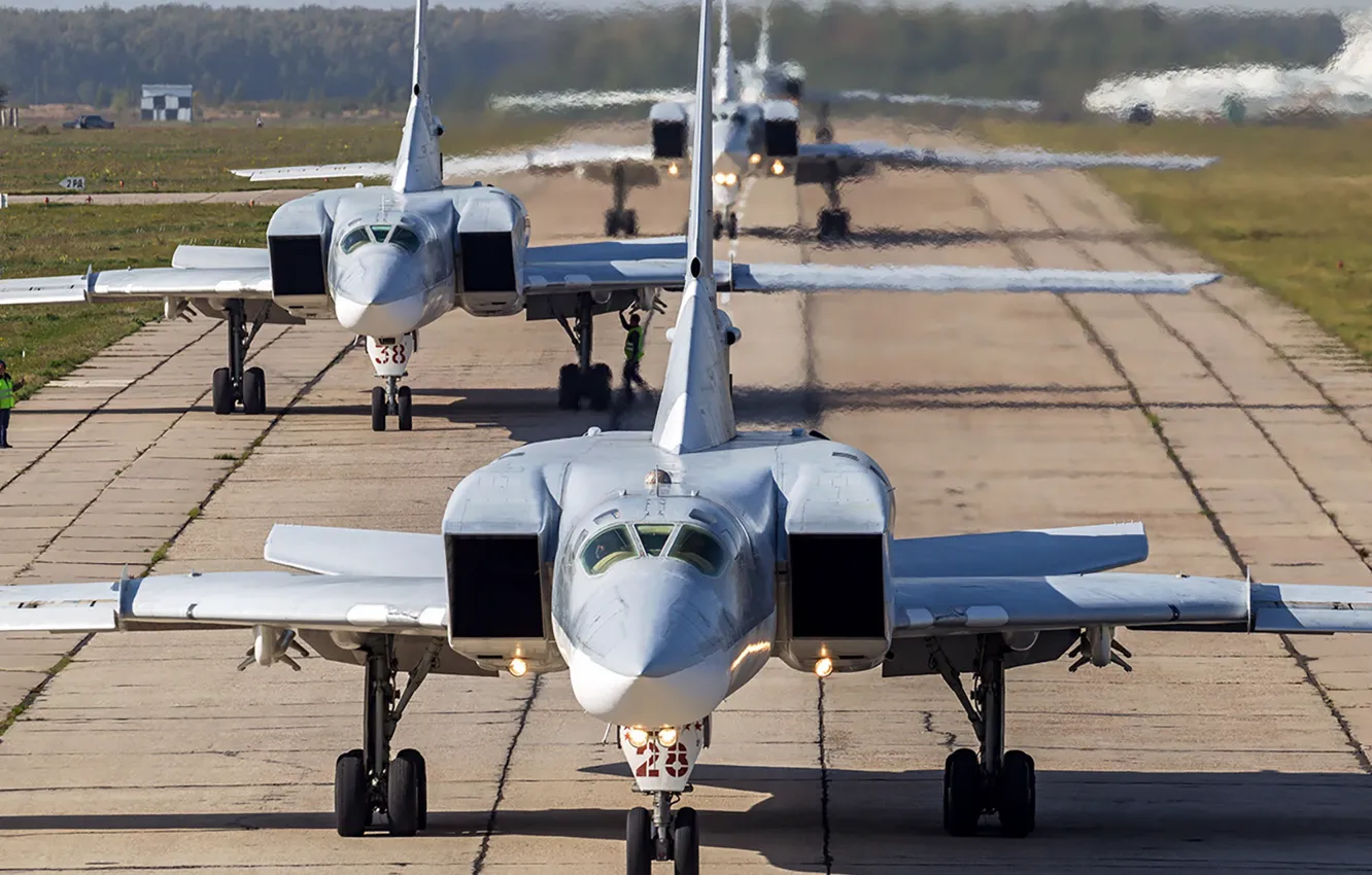 Фото обои КБ Туполева, Ту-22М3, с крылом изменяемой стреловидности, ракетоносец-бомбардировщик, ВКС России, советский дальний сверхзвуковой, Носитель ядерного …