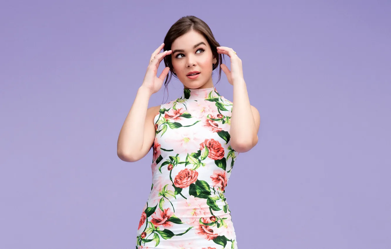 Фото обои взгляд, девушка, поза, фон, Hailee Steinfeld
