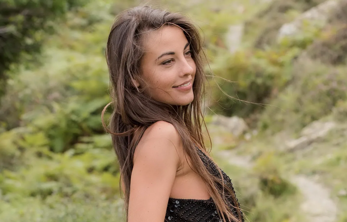 Фото обои взгляд, природа, модель, Lorena Garcia