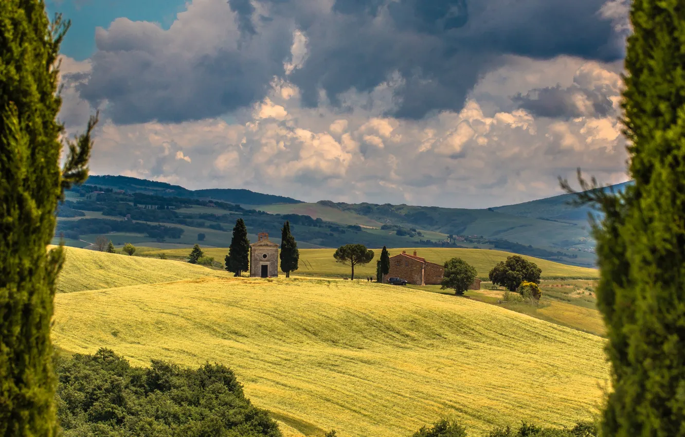 Фото обои поле, облака, деревья, Италия, часовня, Italy, кипарисы, Тоскана