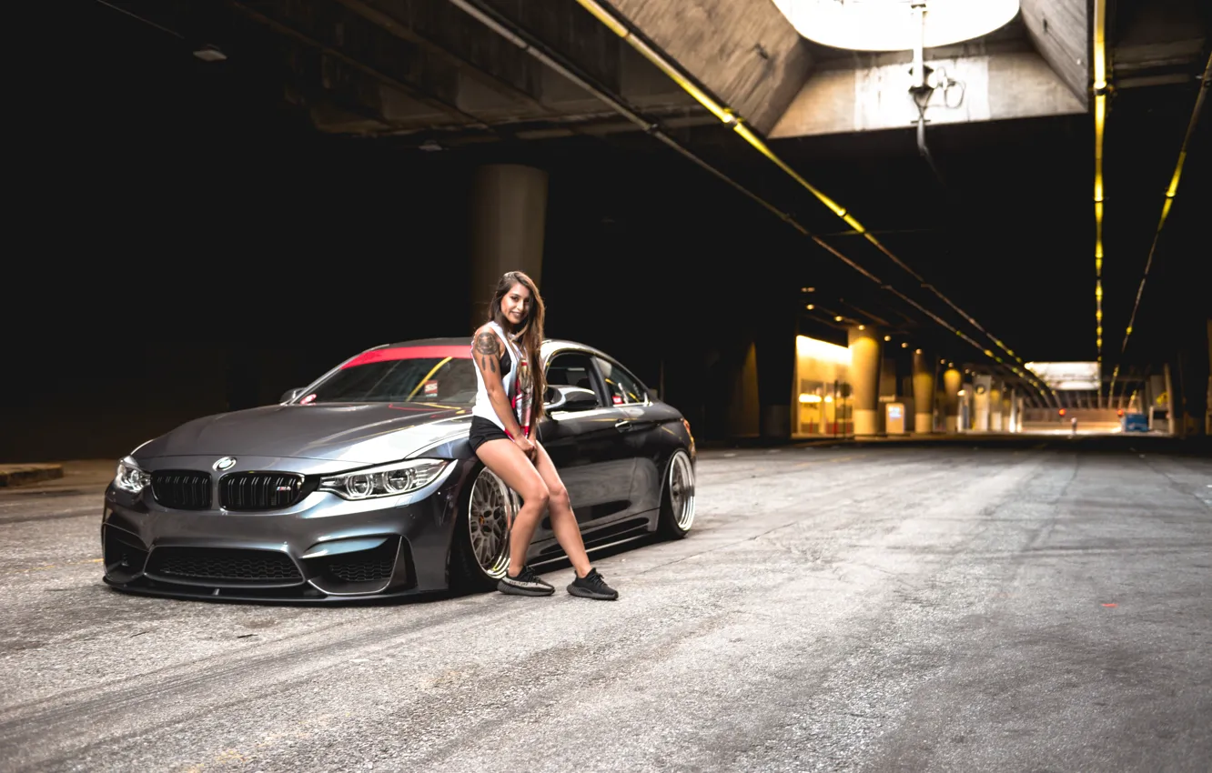 Фото обои BMW, Girl, Red, Grey, F82