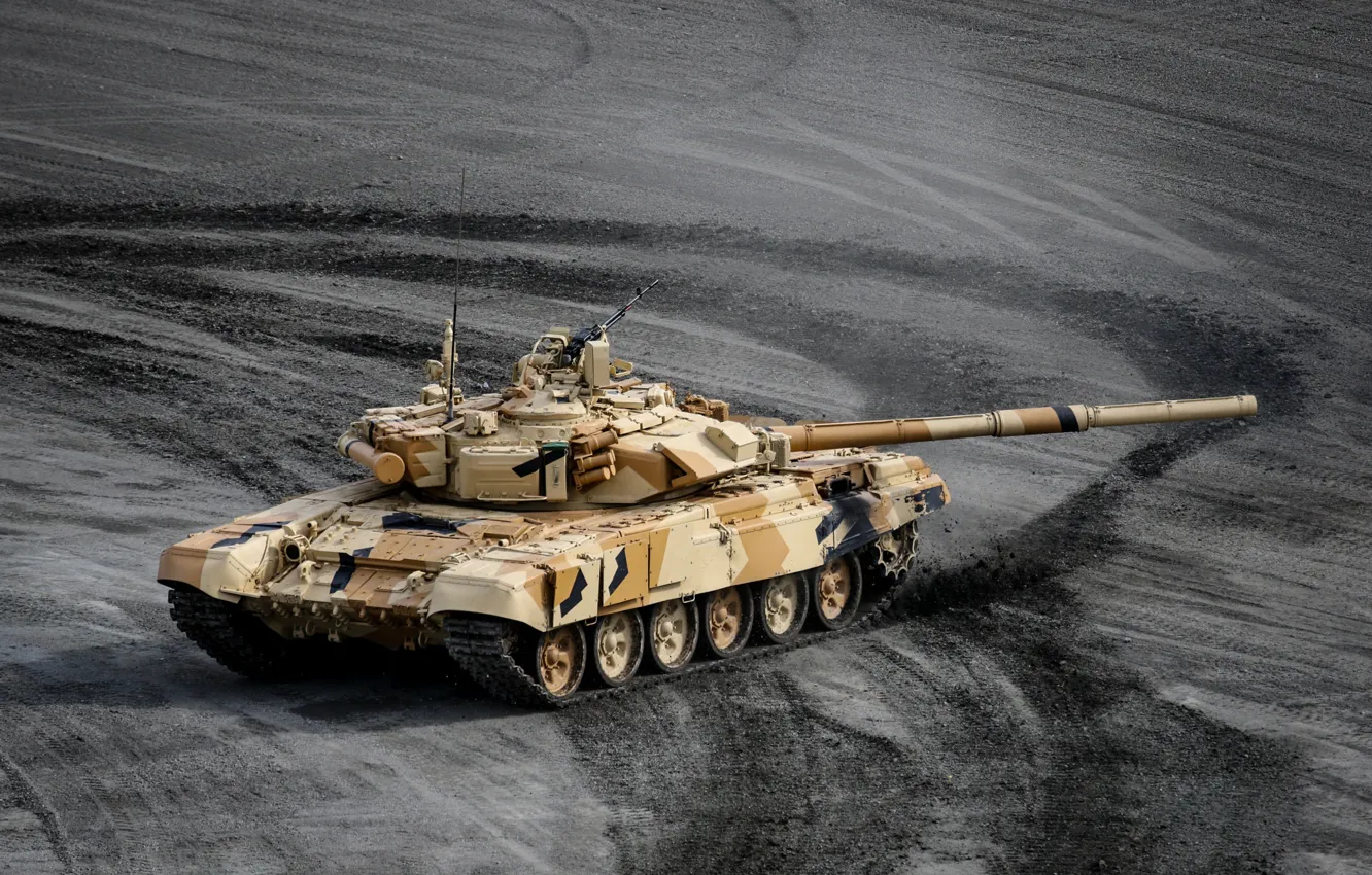 Фото обои полигон, Т-90С, Российский боевой танк