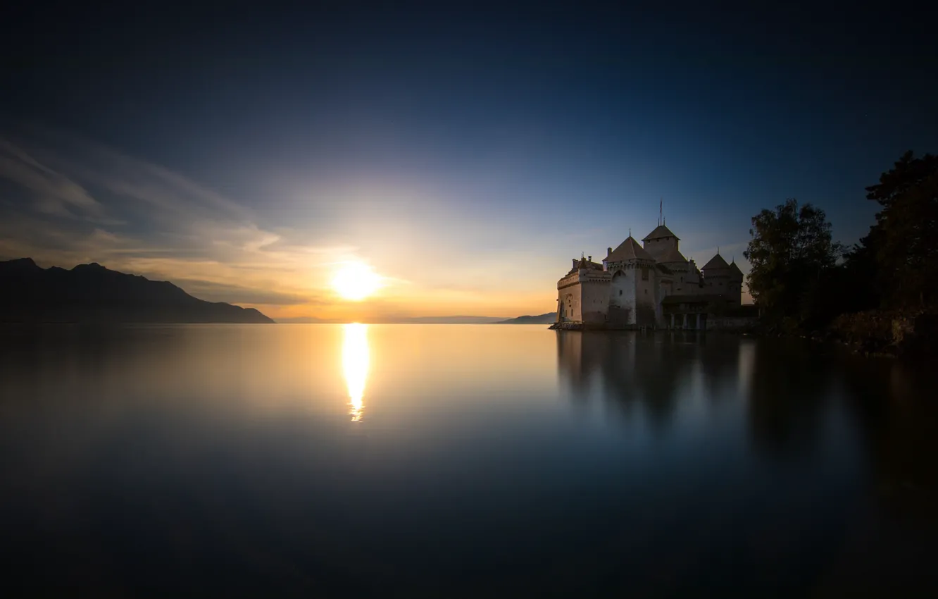 Фото обои небо, озеро, рассвет, Daniel Maier, Замок Chillon