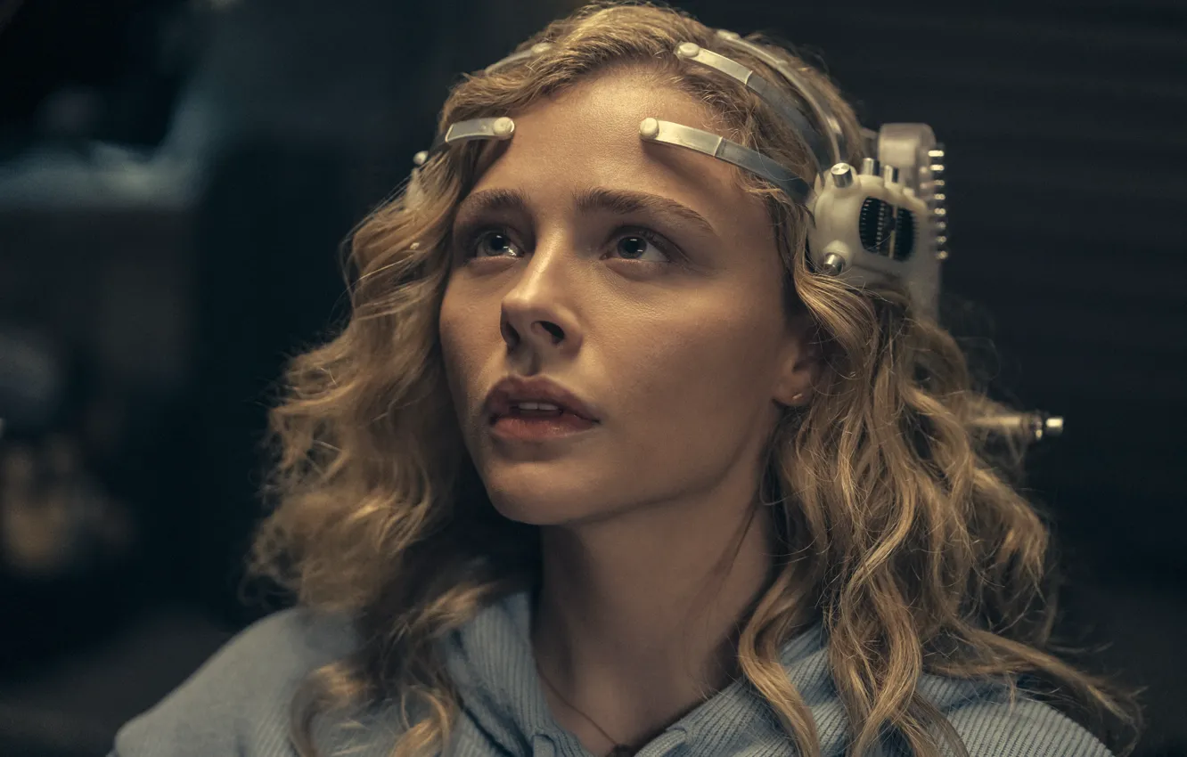 Фото обои Девушка, Блондинка, Волосы, Хлоя Грейс Морец, Chloe Grace Moretz, TV series, Телесериал, 2022