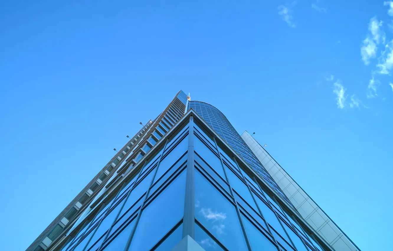 Фото обои небо, glass, sky, blue, skyscraper, небоскрёб, Беларусь, downtown