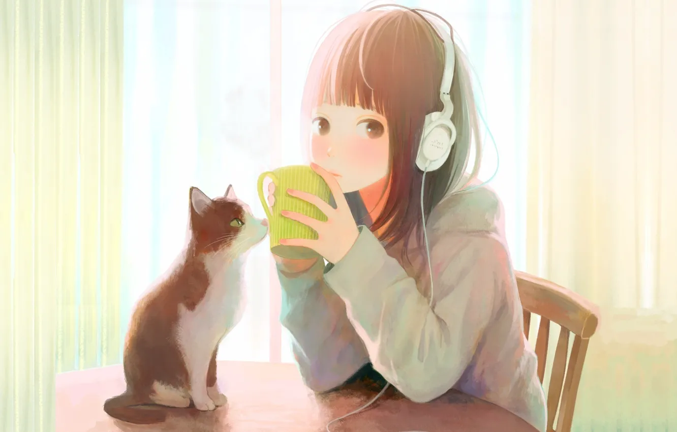 Фото обои в наушниках, за столом, рыжая девочка, черно-белая кошка, занавкски, кружка чая