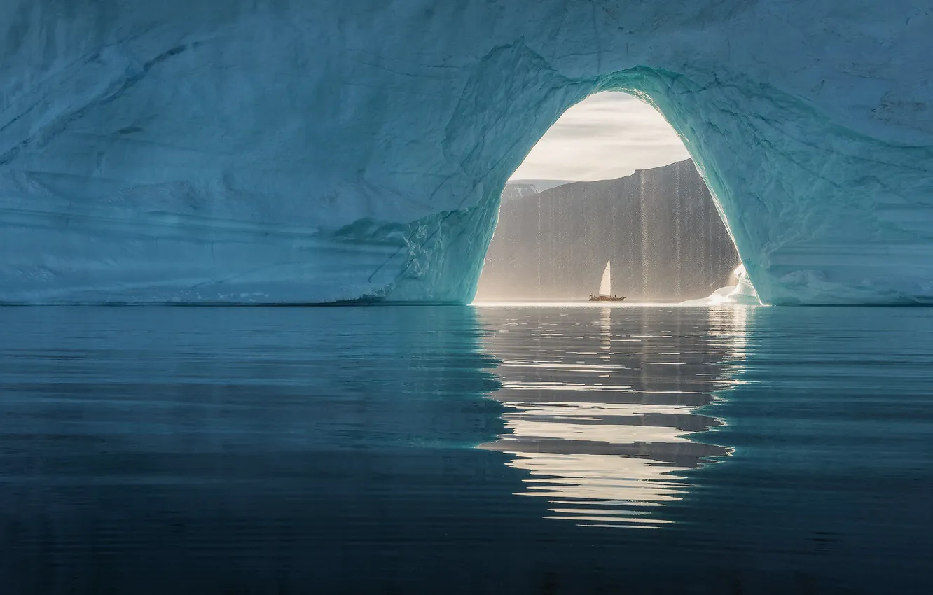 Фото обои море, корабль, ледник, арка