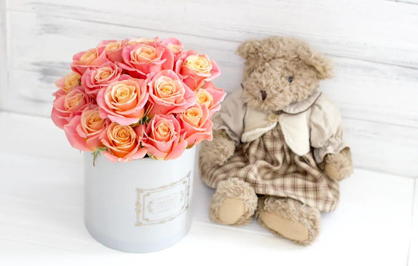 Фото обои любовь, цветы, коробка, игрушка, розы, букет, мишка, love