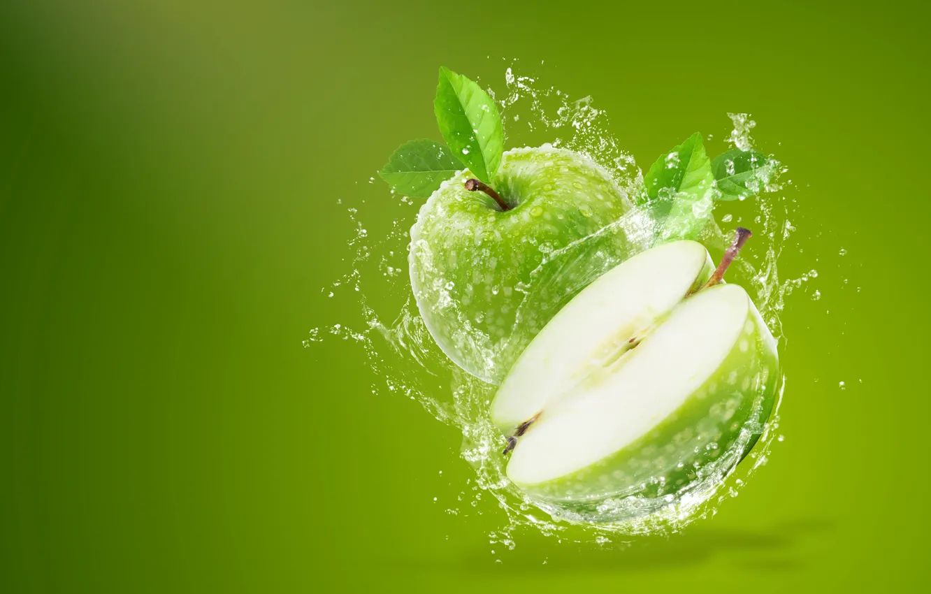 Фото обои вода, брызги, фон, яблоки, всплеск, зеленые