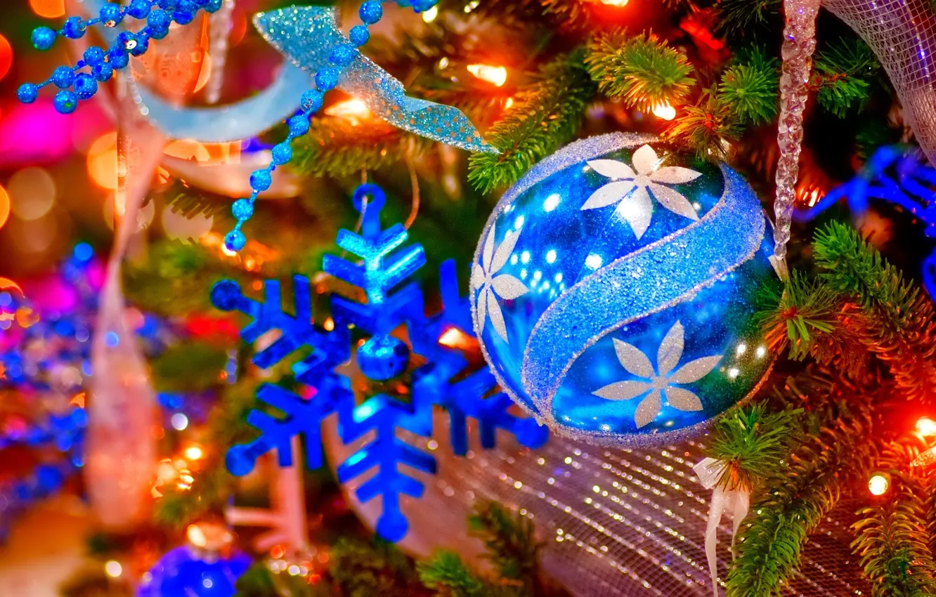 Фото обои елка, новый год, рождество, шарик, украшение, гирлянды