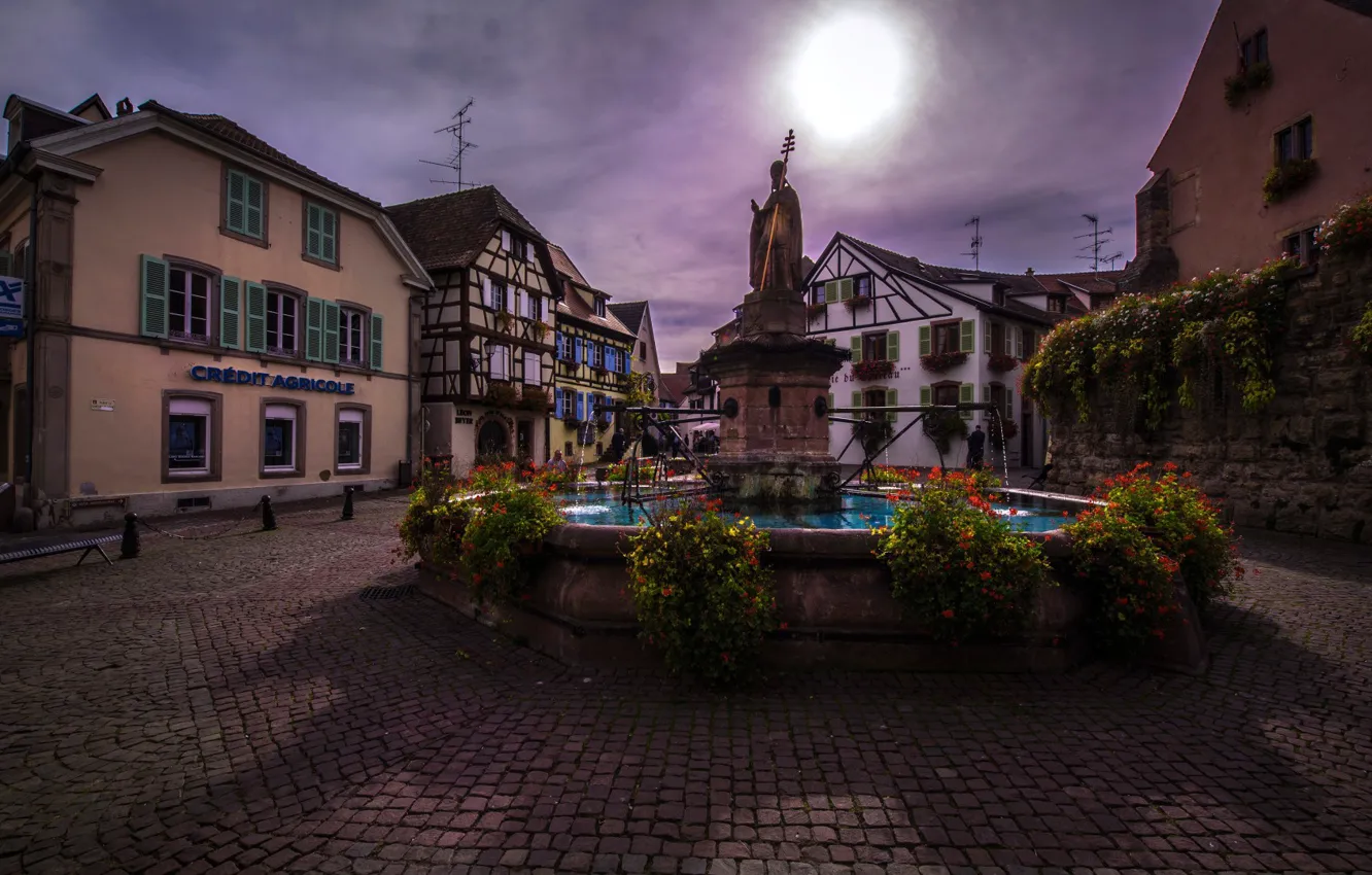 Фото обои город, Франция, площадь, фонтан, France, Alsace, Eguisheim
