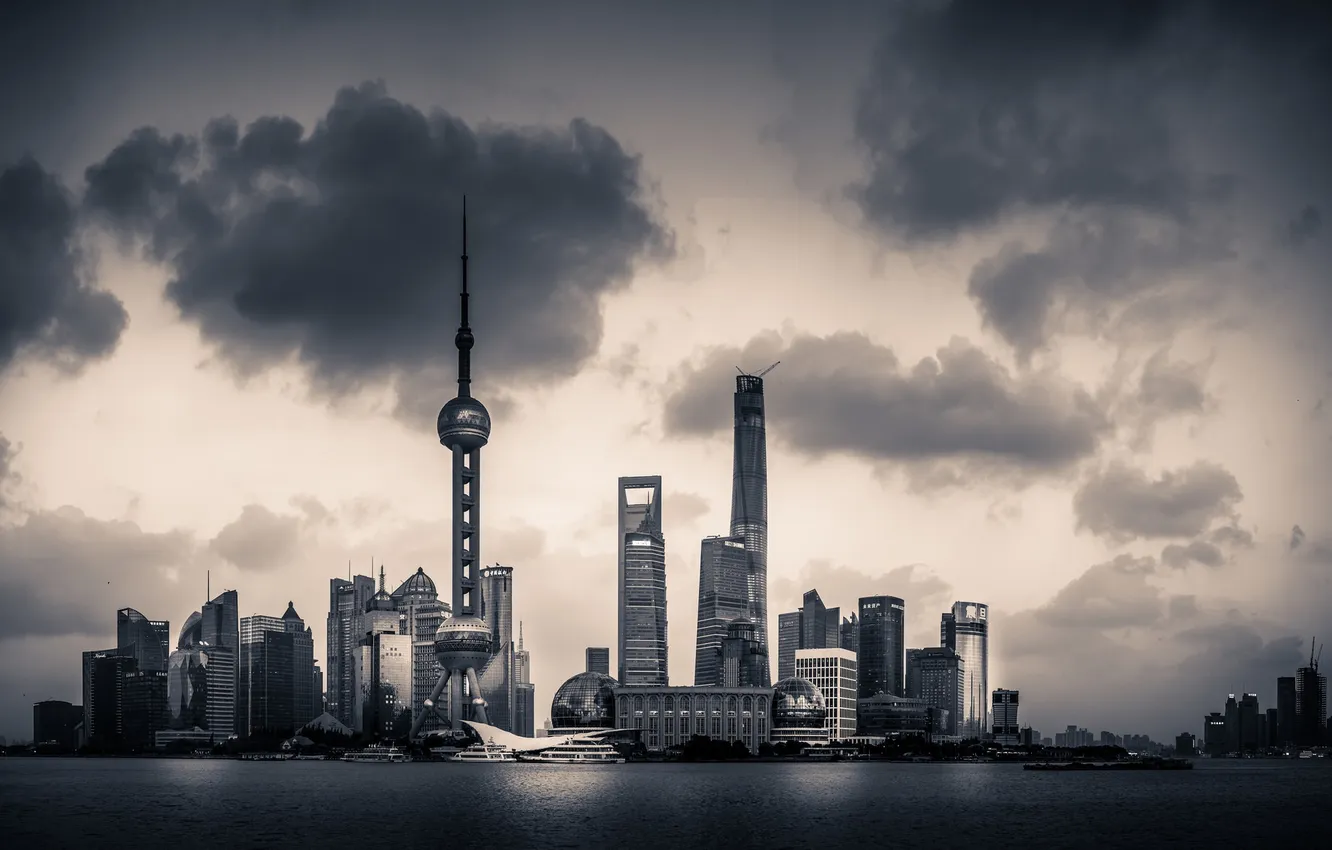 Фото обои облака, река, горизонт, Китай, Шанхай, Oriental Pearl Tower, Shanghai Tower, Shanghai World Financial Center