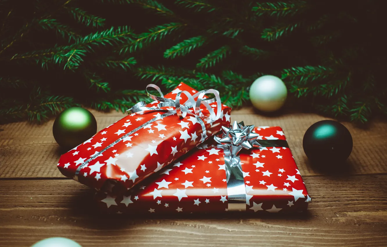Фото обои подарок, шары, ель, Новый Год, Рождество, Christmas, New Year, Xmas