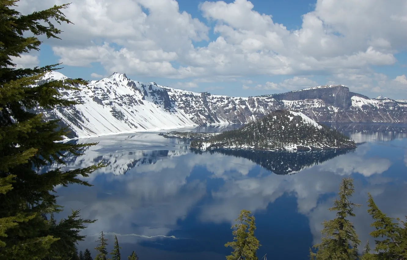 Фото обои отражение, остров, ели, Орегон, Oregon, Crater Lake, Crater Lake National Park, Озеро Крейтер