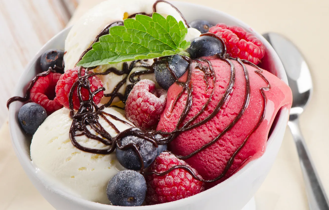 Фото обои ягоды, черника, мороженое, десерт