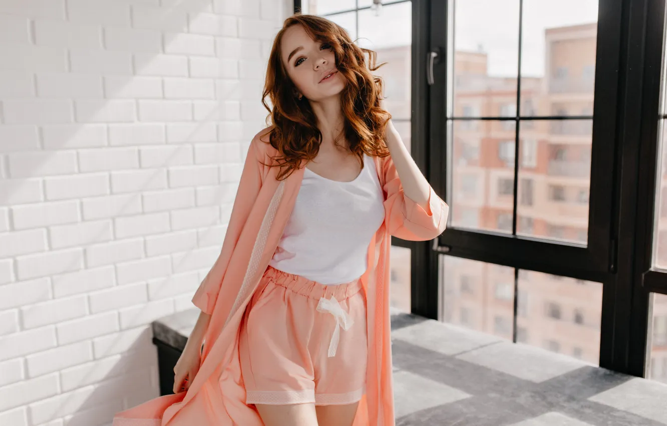 Фото обои girl, shorts, suit, long-haired, redhead, beautiful, posing