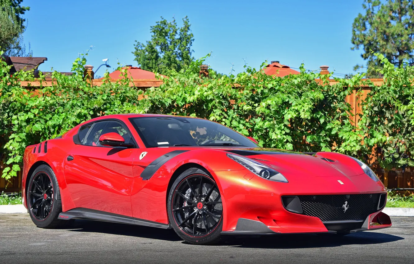 Фото обои red, ferrari, f12, TDF