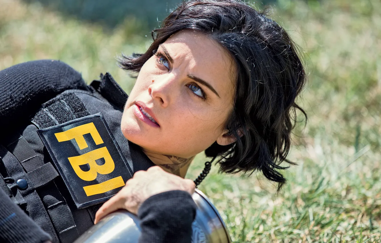 Фото обои взгляд, поза, тату, сериал, Jaimie Alexander, Джейми Александер, Blindspot, Слепая зона